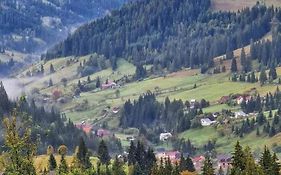 Pensiunea Casa Fierarul din Bucovina